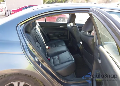 2011 Honda Accord 2.4 Se из США, поврежденный, VIN 1HGCP2F67BA077530